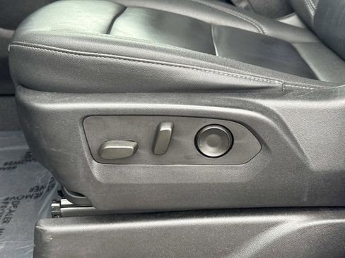 Used 2024 Chevrolet Tahoe LT image 20