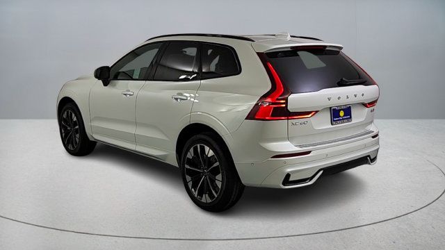 Certified 2026 Volvo XC60 B5 Plus w/ Protection Package Premier AWD/4WD image 5