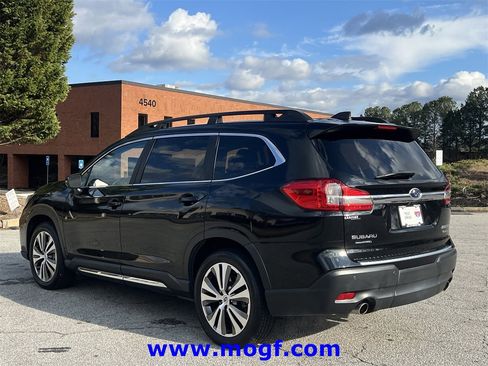 Used 2022 Subaru Ascent Limited w/ Technology Package image 3