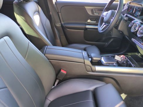 Used 2023 Mercedes-Benz GLA 250 image 19