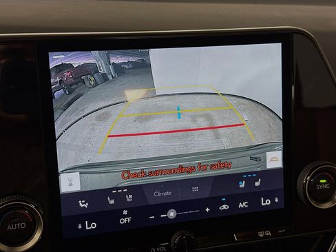 Used 2024 Lexus NX 250 FWD image 16