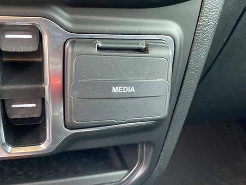 Used 2023 Jeep Wrangler Unlimited w/ 8.4" Radio Group AWD/4WD image 33