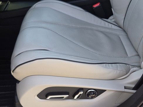 Certified 2025 Acura RDX SH-AWD w/ Advance Package image 31