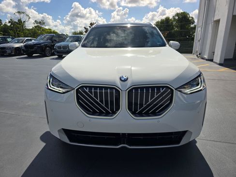 New 2026 BMW X3 xDrive30i w/ Premium Package AWD/4WD image 2