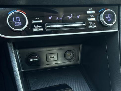 Certified 2022 Hyundai Sonata SEL w/ Cargo Package image 19