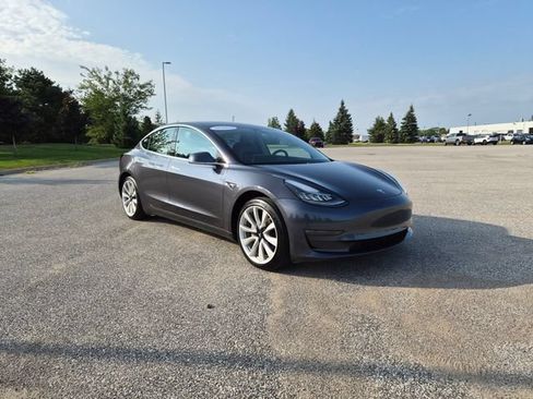 Used 2019 Tesla Model 3 Long Range AWD/4WD image 4