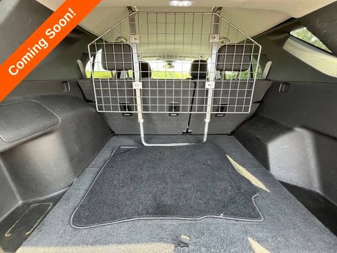 Used 2022 Chevrolet Equinox LS FWD image 30