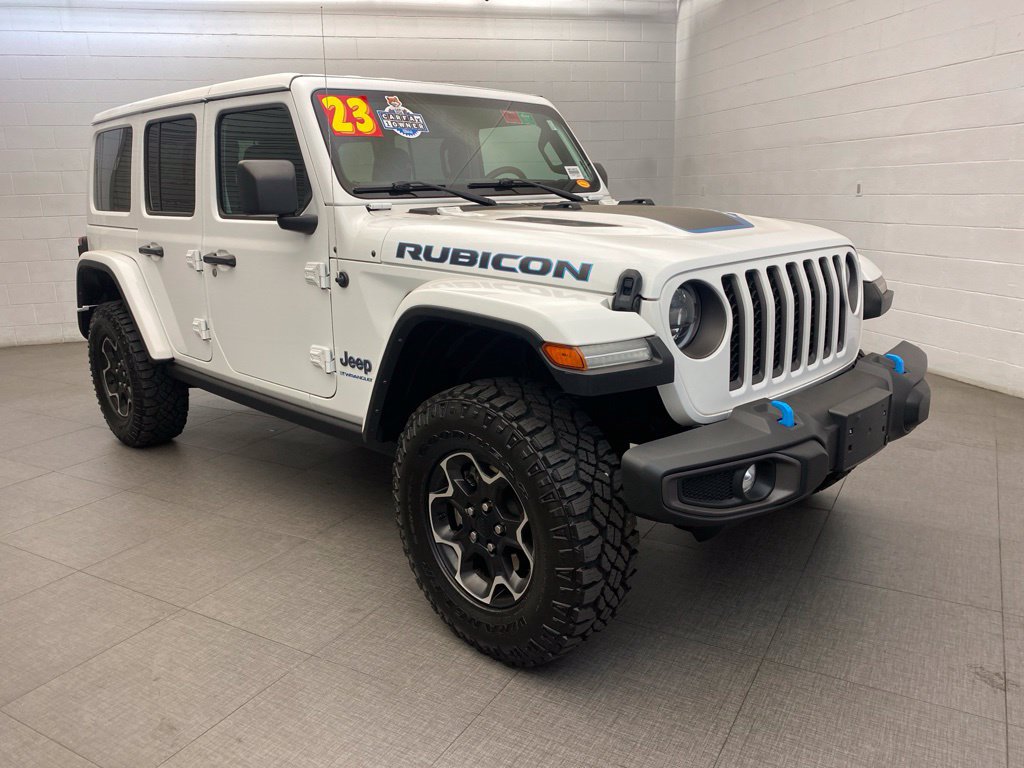 Used 2023 Jeep Wrangler Unlimited Rubicon 4xe w/ Cold Weather Group AWD/4WD image 4