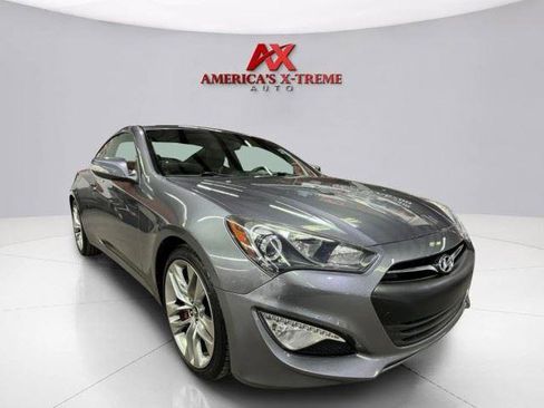 Used 2015 Hyundai Genesis 3.8 RWD image 7