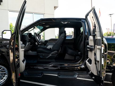 Used 2020 Ford F150 XL w/ Equipment Group 101A Mid RWD image 23
