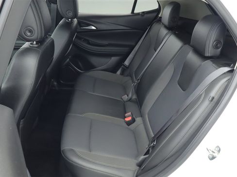 Used 2022 Buick Encore GX Preferred w/ Cold Weather Comfort Package image 19