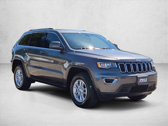 Used 2020 Jeep Grand Cherokee Laredo AWD/4WD image 3