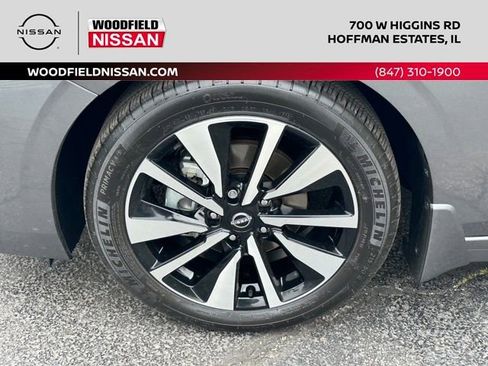 Certified 2025 Nissan Sentra SV w/ SV Premium Package FWD image 9