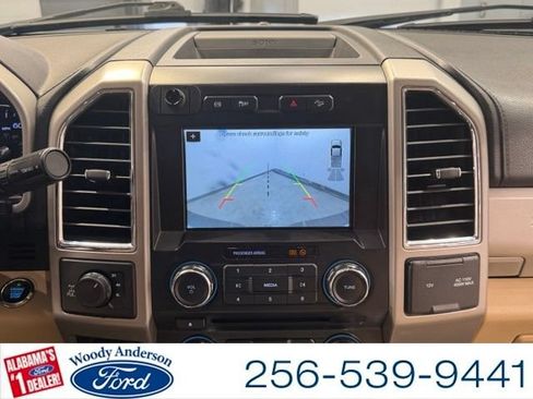 Used 2018 Ford F250 Lariat w/ Lariat Ultimate Package AWD/4WD image 16