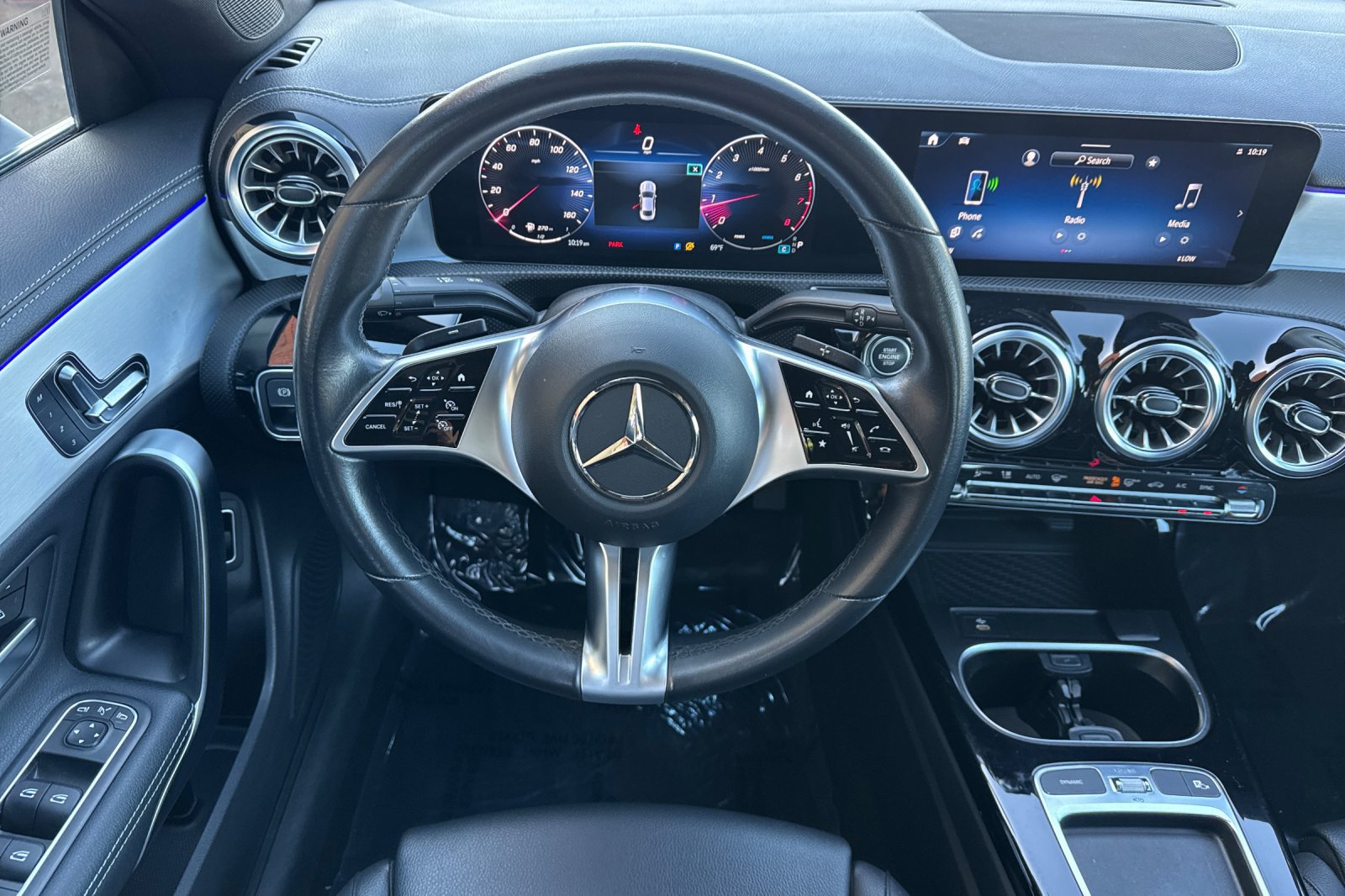 Used 2025 Mercedes-Benz CLA 250 image 17