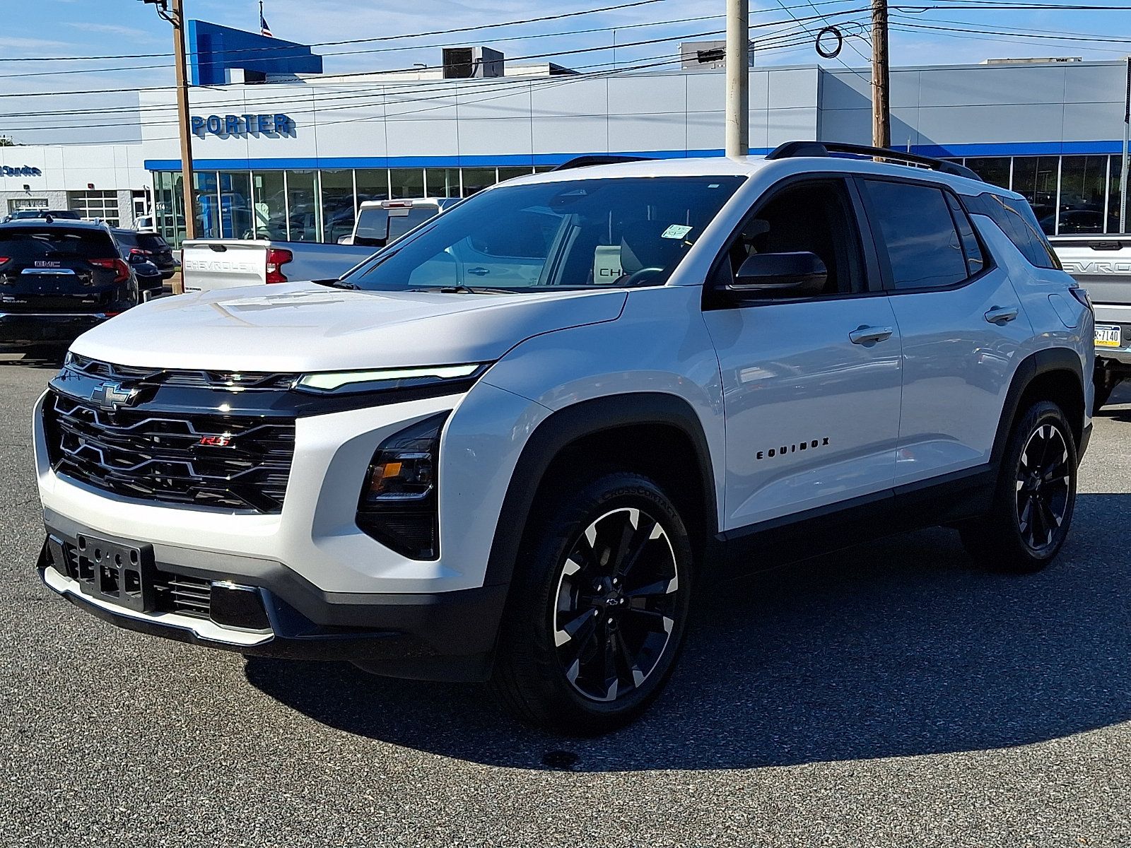 Certified 2025 Chevrolet Equinox RS FWD image 3
