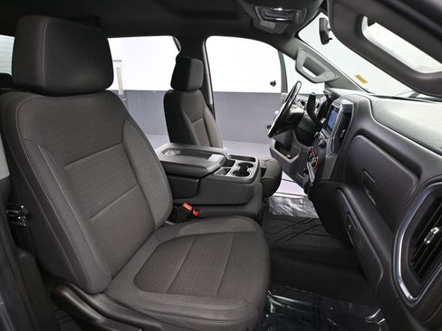 Used 2020 Chevrolet Silverado 1500 LT Trail Boss w/ Convenience Package image 46