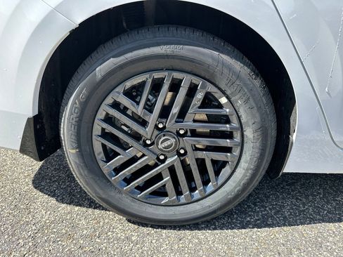 New 2026 Nissan Sentra SV w/ SV Convenience Package FWD image 17