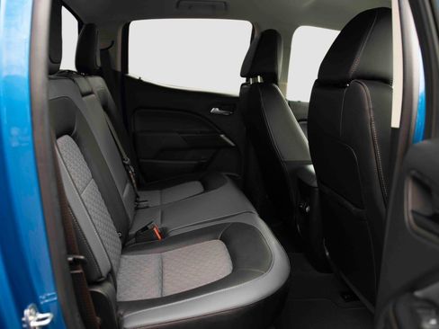 Used 2022 Chevrolet Colorado Z71 w/ Safety Package image 15