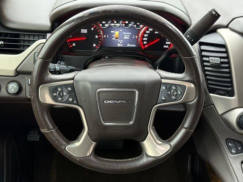 Used 2015 GMC Yukon XL Denali w/ Open Road Package AWD/4WD image 14