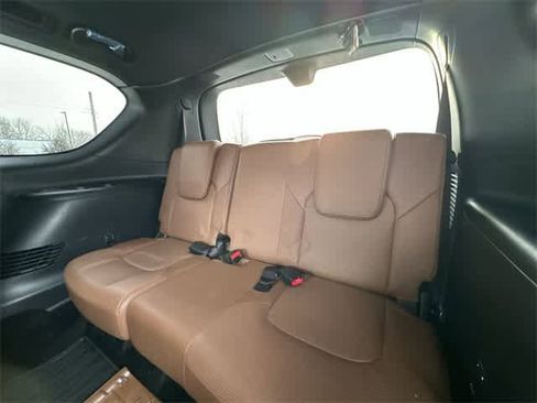 Used 2024 INFINITI QX80 Sensory w/ Cargo Package image 19