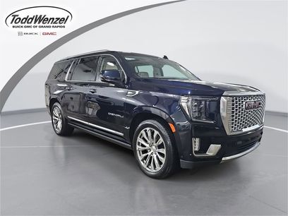 Used 2023 GMC Yukon XL Denali w/ Advanced Technology Package