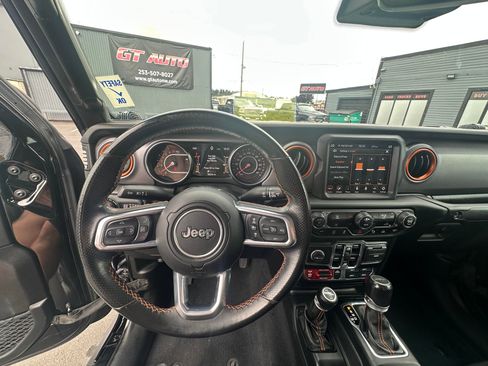 Used 2021 Jeep Gladiator Mojave image 15