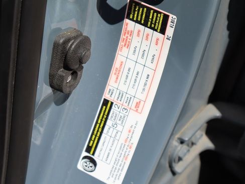 Used 2024 Nissan Sentra SR FWD image 28