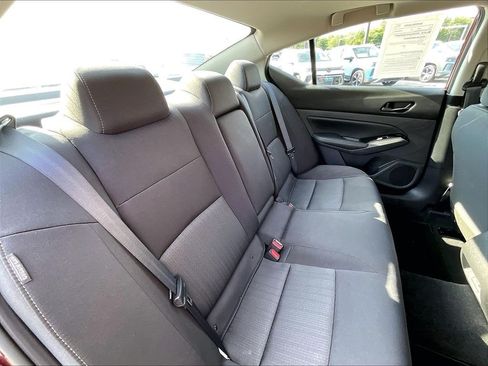 Used 2023 Nissan Altima 2.5 SV w/ SV Premium Package AWD/4WD image 15