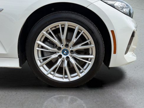 Used 2023 BMW 330e xDrive w/ Driving Assistance Package AWD/4WD image 24