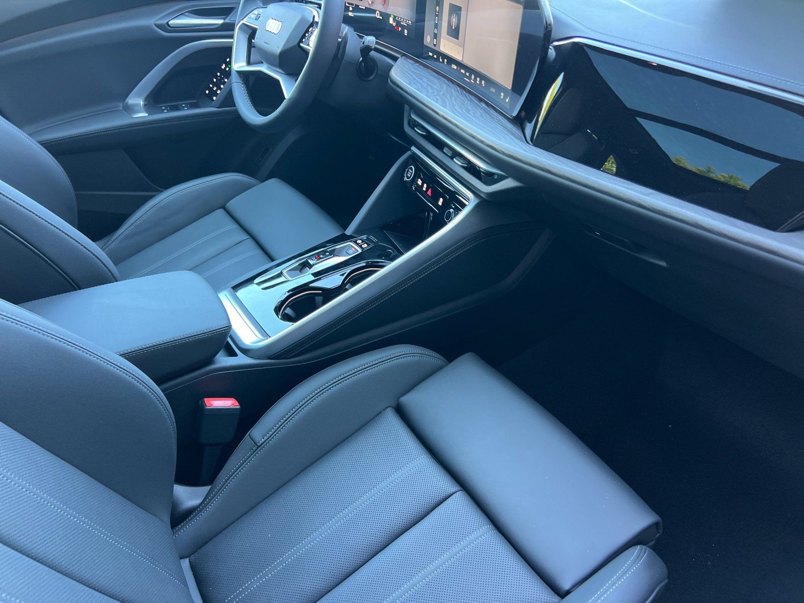 New 2026 Audi Q5 Premium AWD/4WD image 16