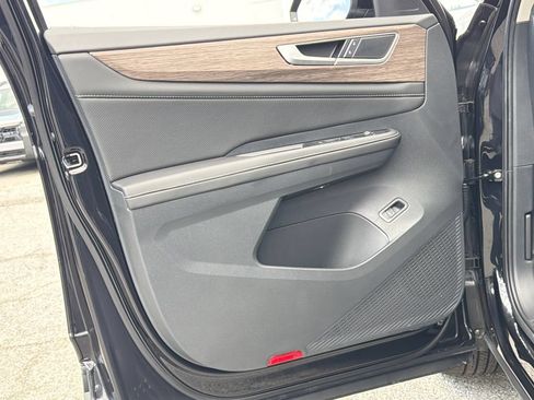 New 2026 Volkswagen Atlas SEL AWD/4WD image 18