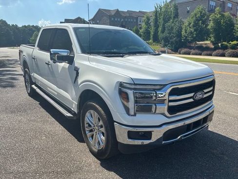 Used 2025 Ford F150 Lariat w/ Equipment Group 501A Mid AWD/4WD image 4