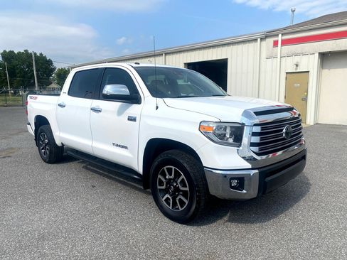 Used 2018 Toyota Tundra 1794 Edition image 3