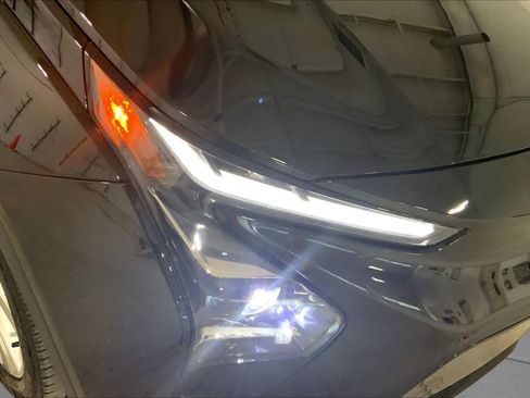 Used 2023 Chevrolet Bolt LT w/ Driver Confidence Package FWD image 25
