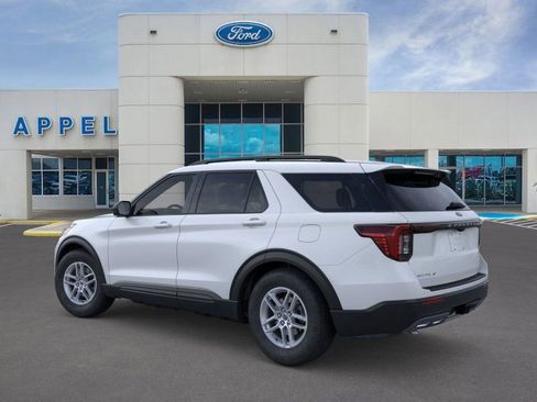 New 2026 Ford Explorer Active w/ Active Comfort Package image 5