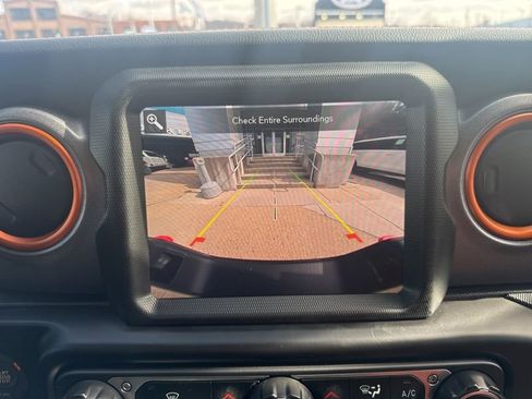 Used 2022 Jeep Gladiator Mojave w/ LED Lighting Group image 34