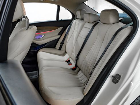 Used 2018 Mercedes-Benz E 300 w/ Premium 1 Package image 46