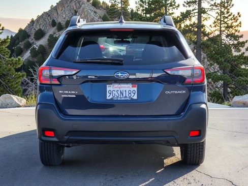Certified 2024 Subaru Outback Premium AWD/4WD image 6
