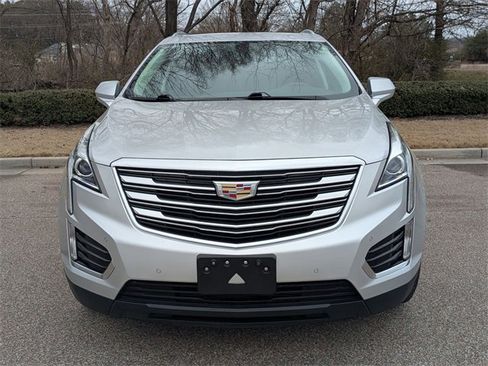 Used 2017 Cadillac XT5 Luxury image 9