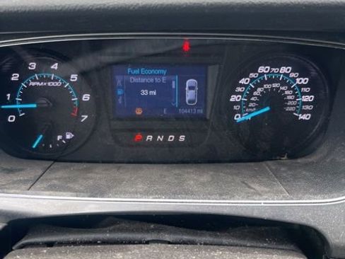 Used 2015 Ford Taurus SEL image 15