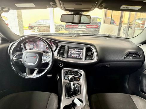 Used 2019 Dodge Challenger R/T RWD image 24