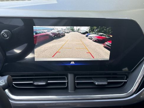 Used 2025 Chevrolet Trax ACTIV w/ Driver Confidence Package image 23