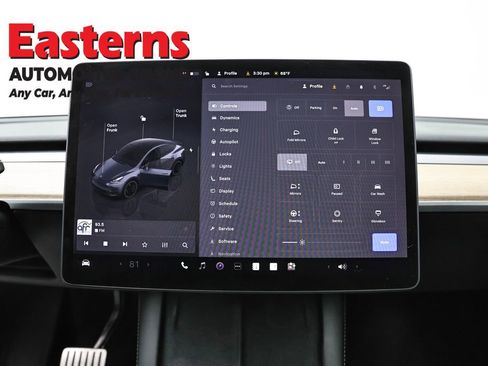 Used 2022 Tesla Model Y Performance image 12