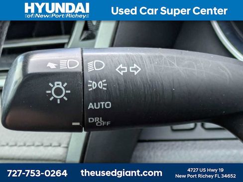 Used 2019 Toyota Camry LE FWD image 28
