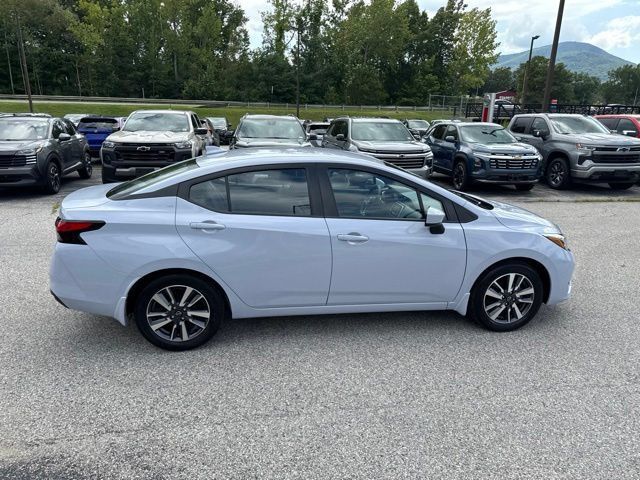 Used 2025 Nissan Versa SV w/ Trunk Package FWD image 17