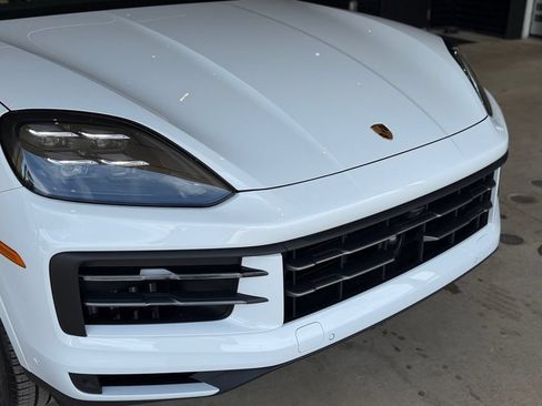 New 2026 Porsche Cayenne S AWD/4WD image 12