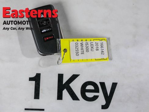 Used 2018 Lexus IS 300 AWD image 26