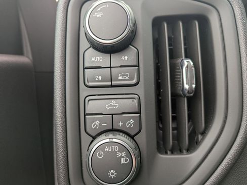 Certified 2024 Chevrolet Silverado 1500 Custom w/ Turbomax Blackout Package image 21