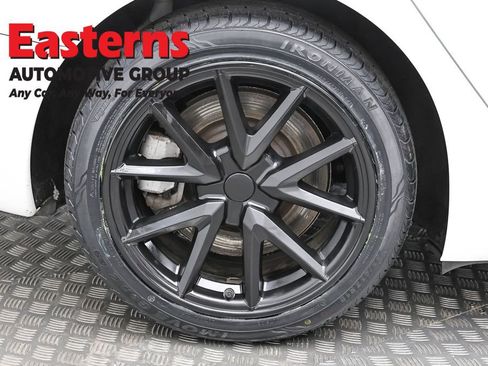 Used 2023 Tesla Model 3 Standard Range image 25